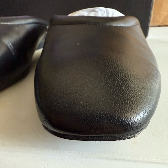 Naturalizer Women's 27 Edit Carla Mule. Size 8 W - Picture 16 of 17